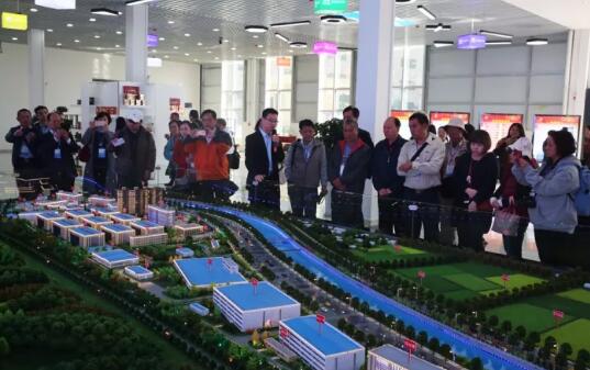 百名臺灣客商組團蒞臨森弗